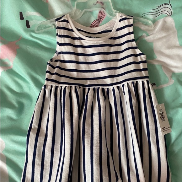 Sweet dress. - Picture 2 of 2